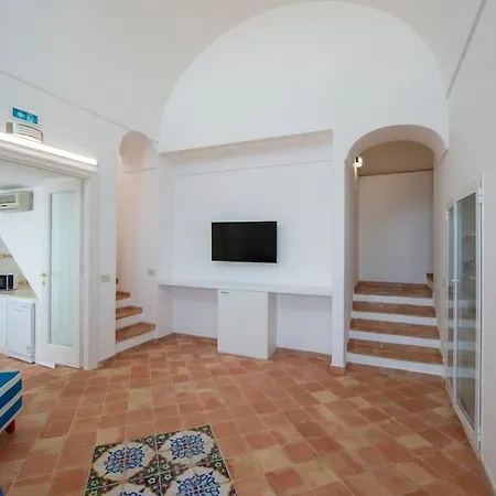 Mena Villa Praiano